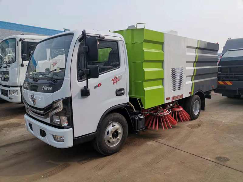 東風(fēng)小多利卡掃路車