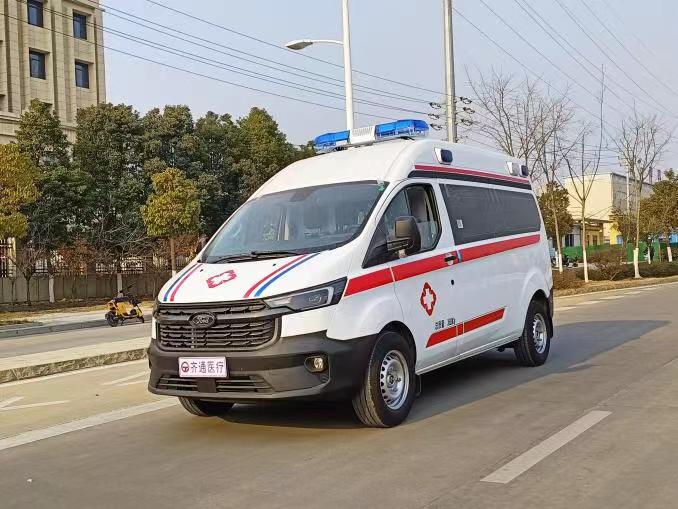 華專(zhuān)一牌EHY5033XJHJ6QT型江鈴福特V362汽油自動(dòng)檔救護(hù)車(chē)